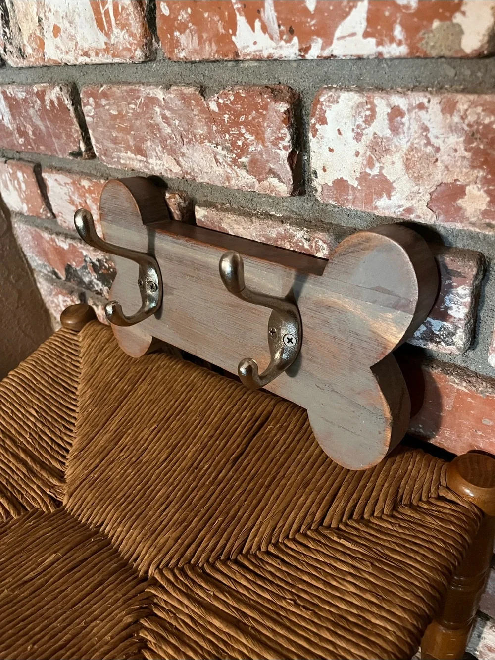 Wood Bone-Shaped Wall Hook Rack in Brown - Unbranded
